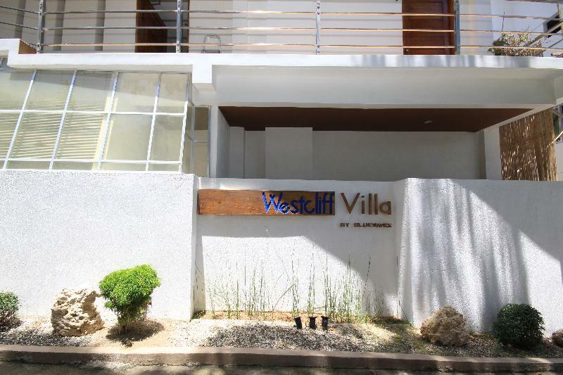 Westcliff Villa By Bluewaves Balabag  Zewnętrze zdjęcie