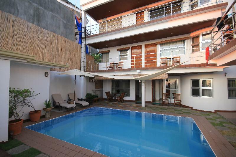 Westcliff Villa By Bluewaves Balabag  Zewnętrze zdjęcie